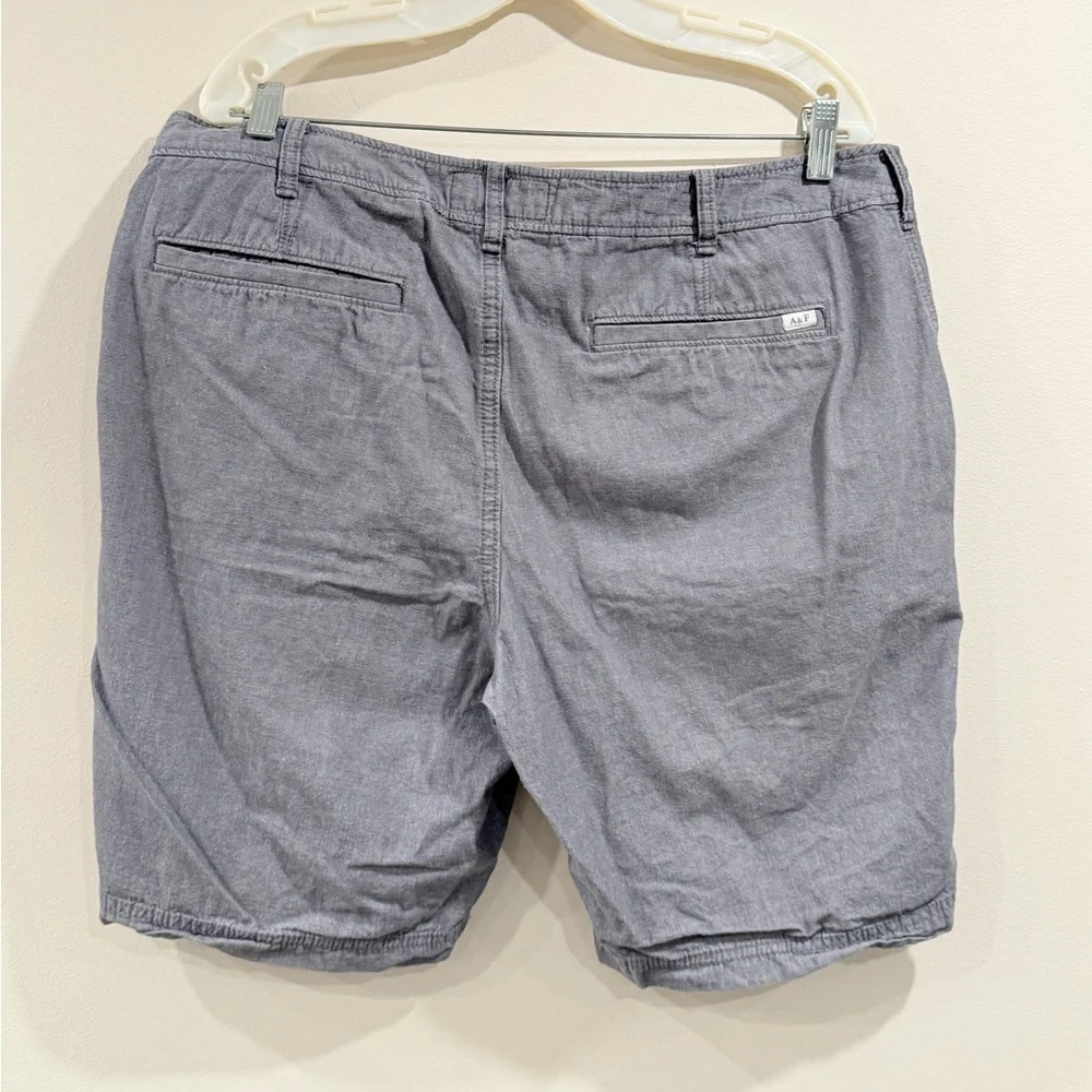 🔥Abercrombie & Fitch Men's Gray Shorts🔥